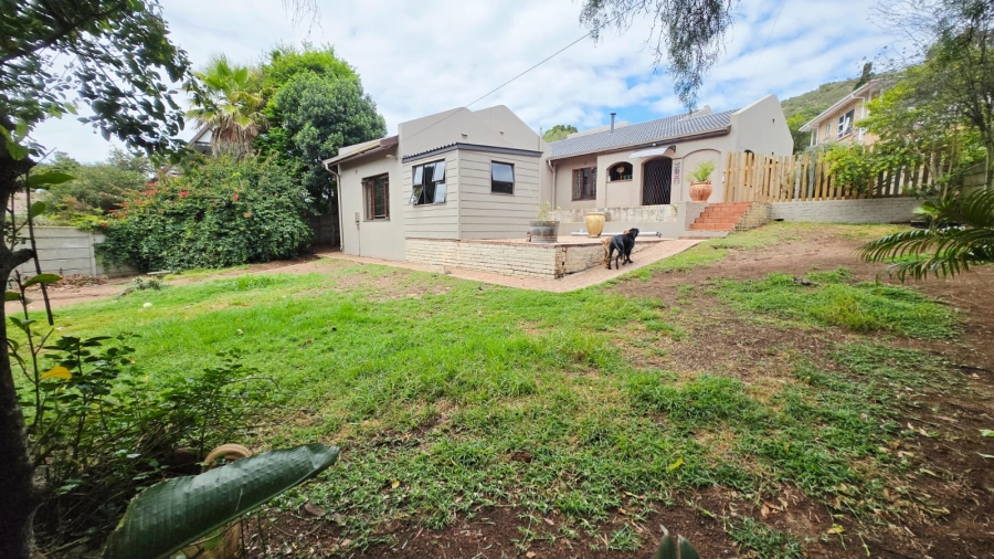 6 Bedroom Property for Sale in The Village Western Cape